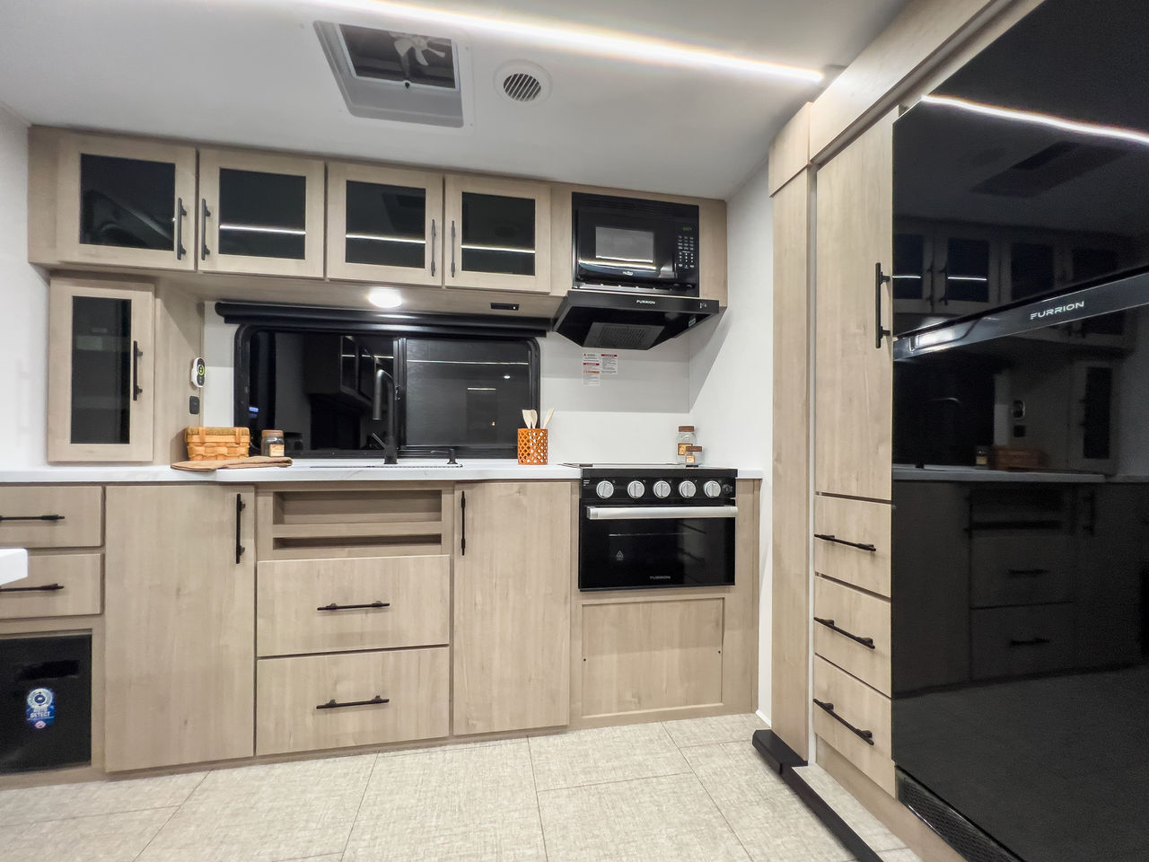 Imagine XLS 23LDE Kitchen