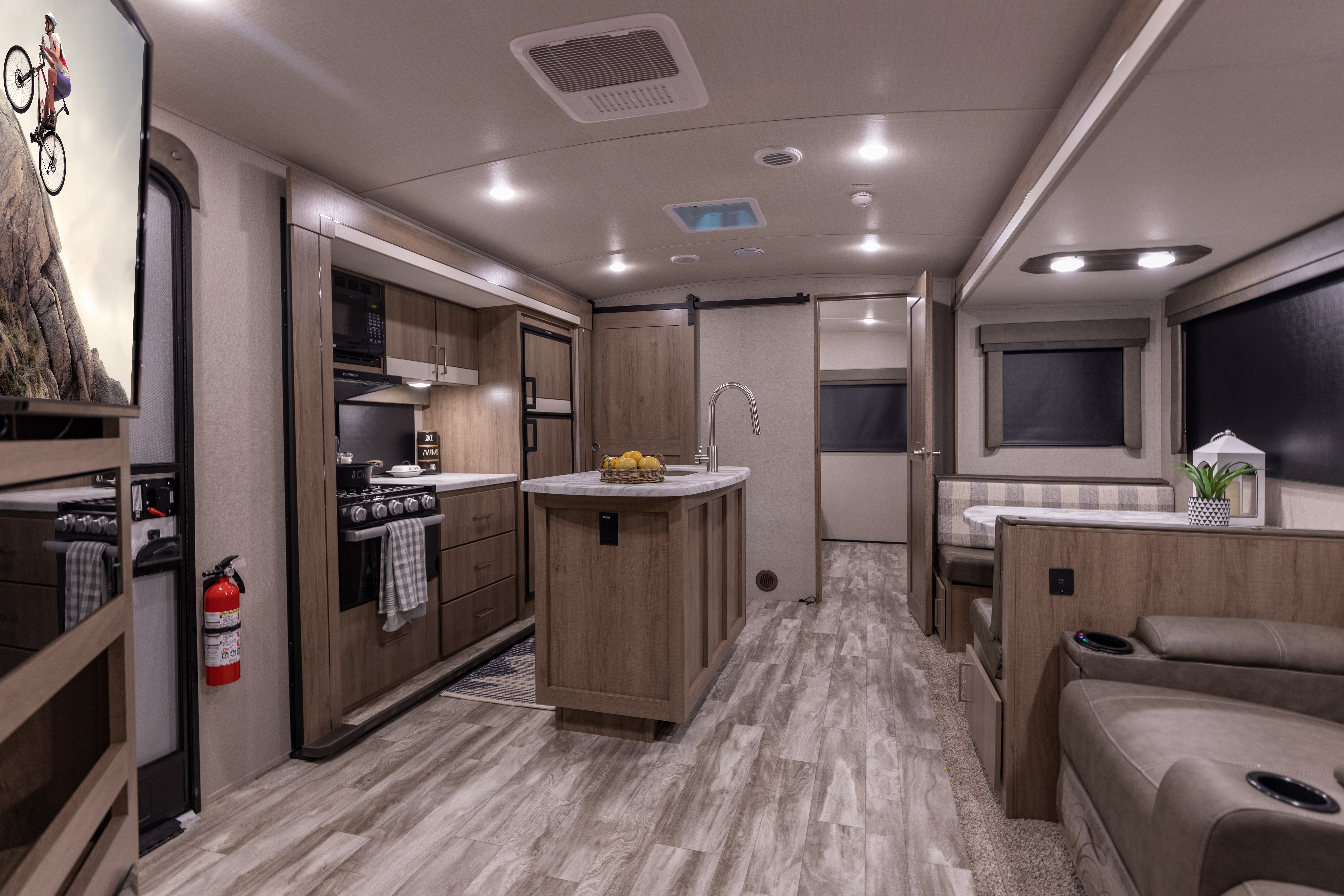 Grand Design Imagine RVs